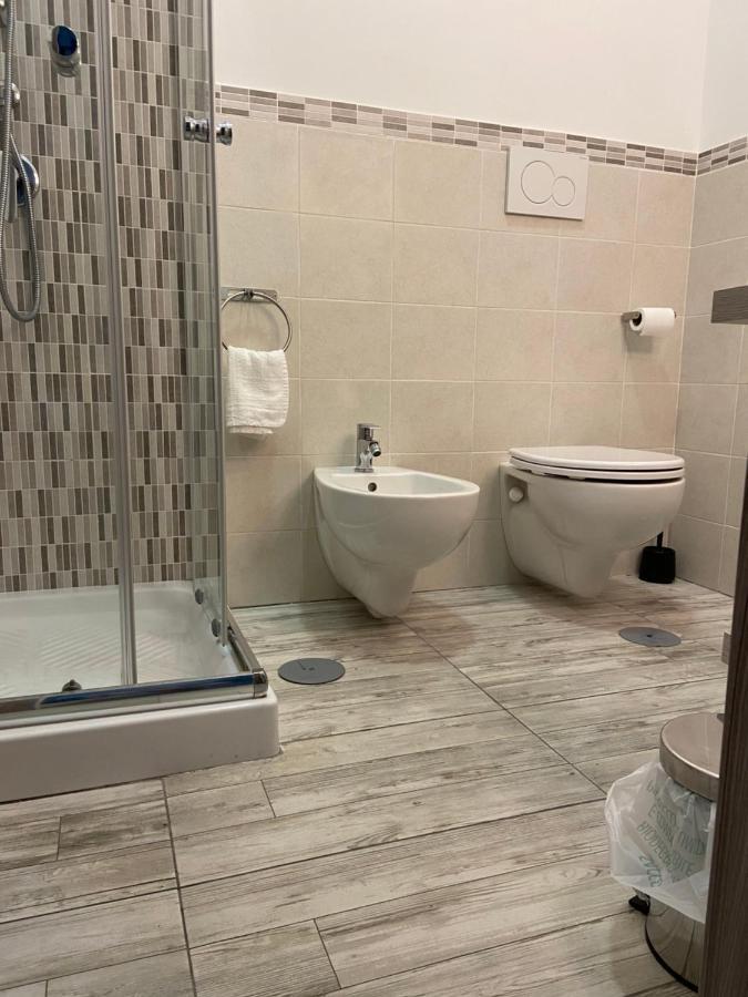 Dora'S House Otel Napoli Dış mekan fotoğraf
