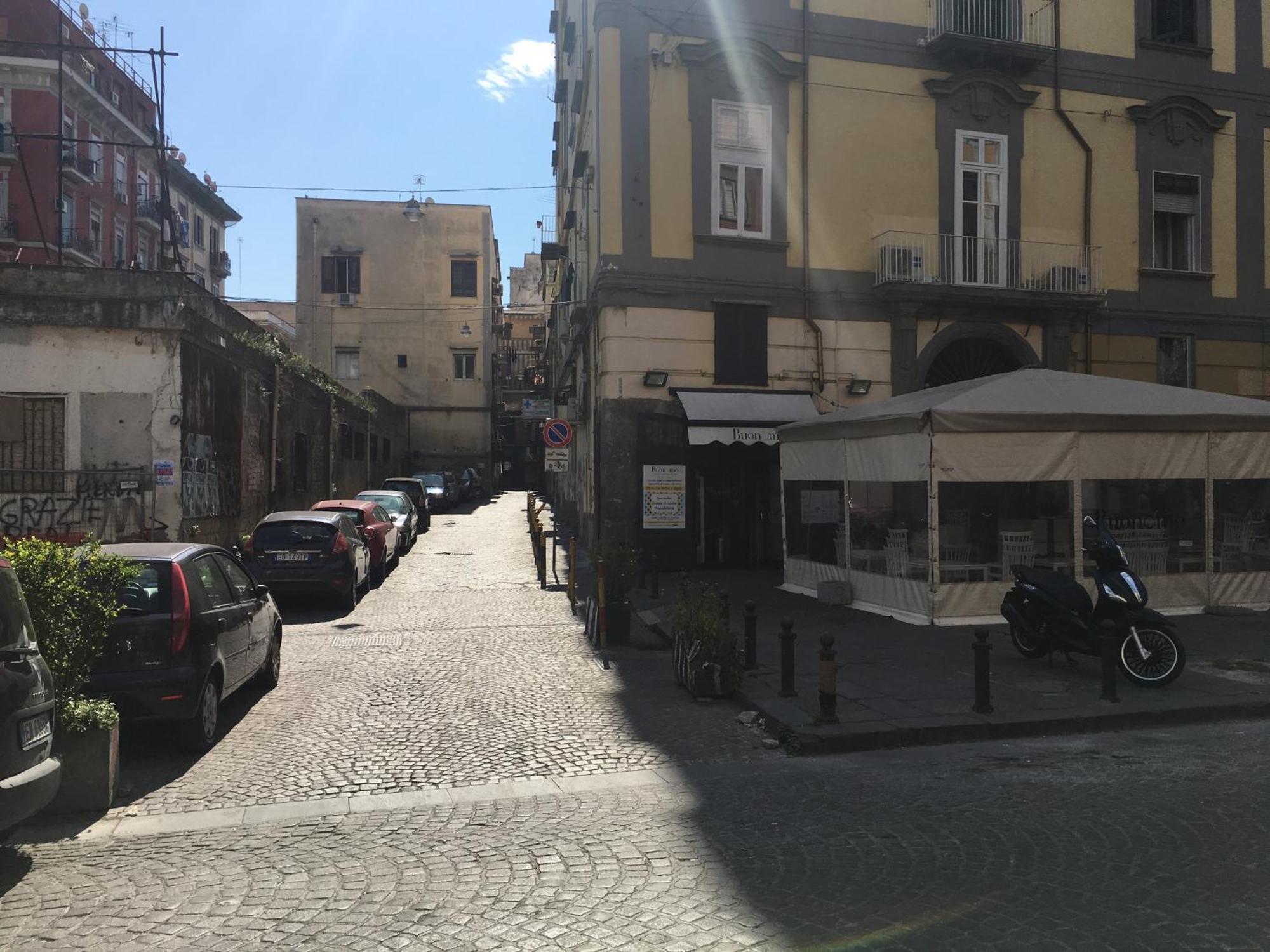 Dora'S House Otel Napoli Dış mekan fotoğraf
