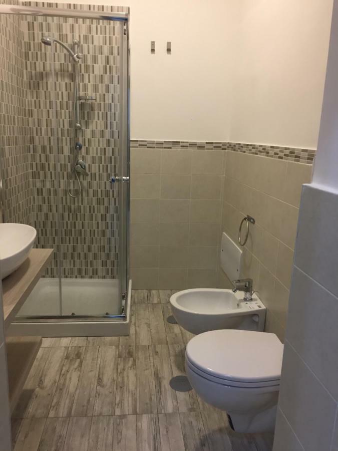 Dora'S House Otel Napoli Dış mekan fotoğraf